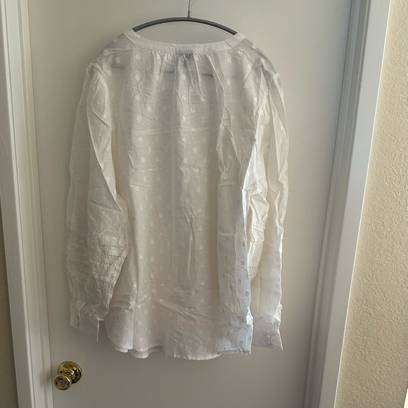 ๐NWT๐Pretty Torrid Clip Dot Lace Trim Top - 3x - Picture 7 of 7